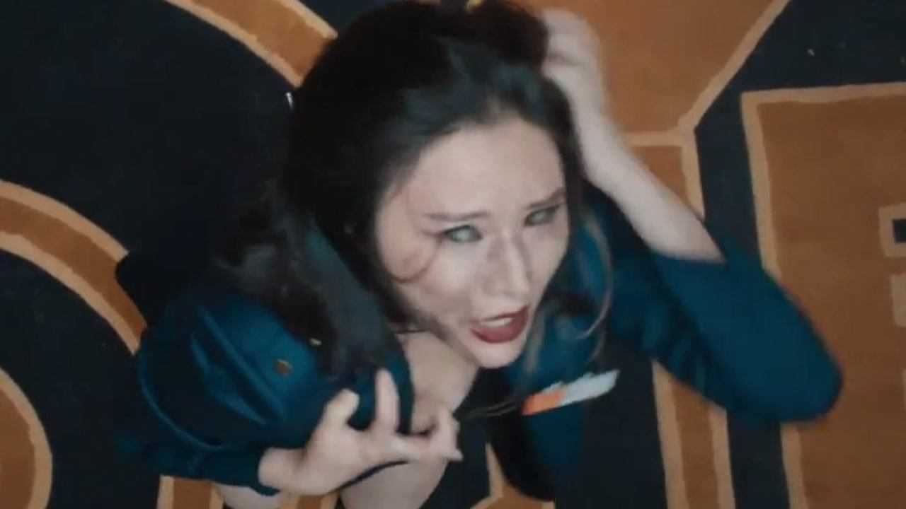 美女变成丧尸后，这种死法也太惨了！_高清