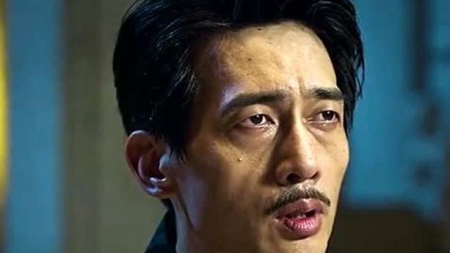 平头布鞋一身黑,塔寨三房辉叔为了除掉大患大义灭亲