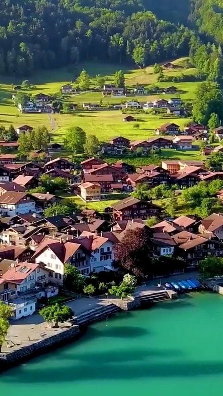 瑞士布里恩茨小镇