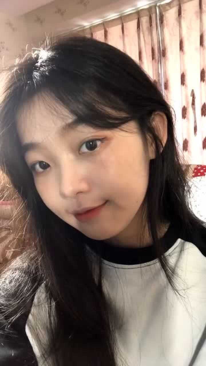 网恋女友终于和我视频了但她这个颜值我不喜欢