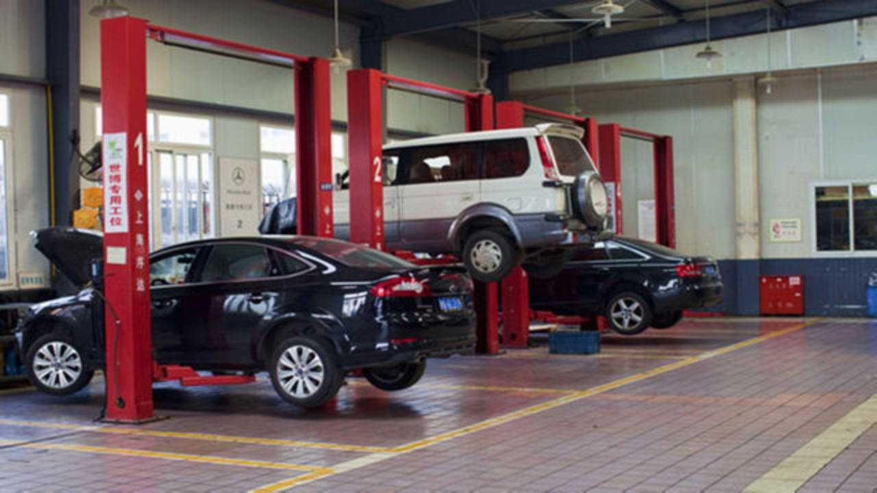 汽车为什么不能在修理厂过夜?会被偷换零件吗?修车师傅说出内幕