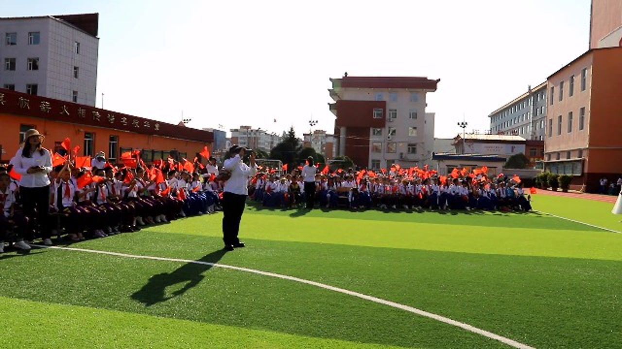 临江市建国小学2020千人诵读