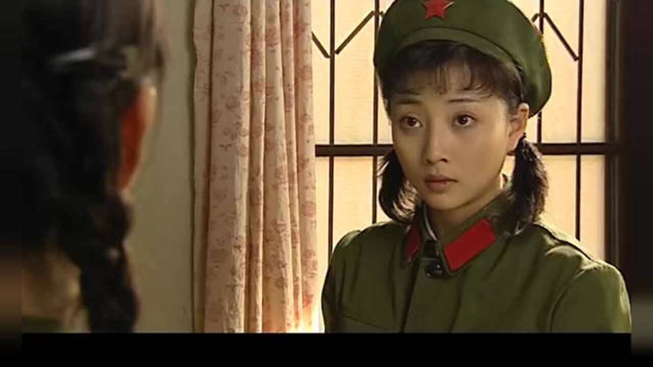 幸福像花儿一样:俩小女孩都傻眼了,叶团长竟然没谈过恋爱!