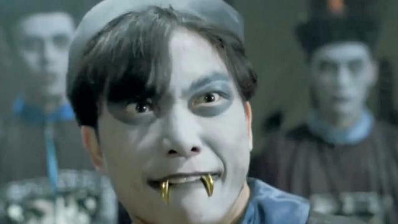 新僵尸先生两兄弟智斗僵尸王秋生一对金牙直接征服全场