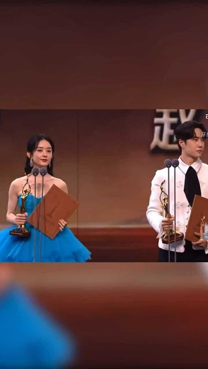 第13届金鹰节颁奖晚会赵丽颖王一博金鹰奖观众喜爱的男女演员