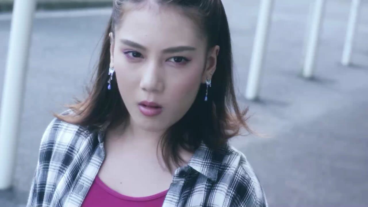 假如让来叶当奥特曼皮套演员,一定是女格斗王!