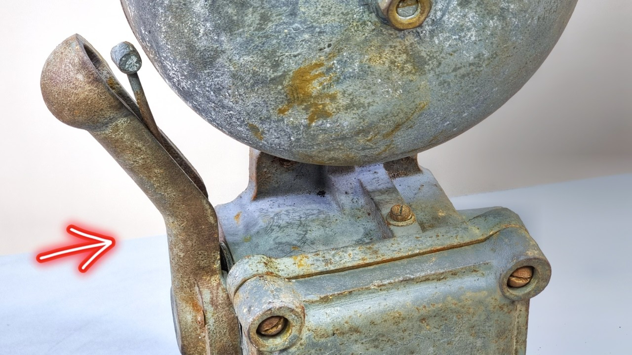 看小伙如何一步步让古董电铃重获新生