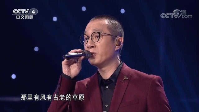 “人声低音炮”赵鹏竟把品鉴团唱哭了,咋回事?来看