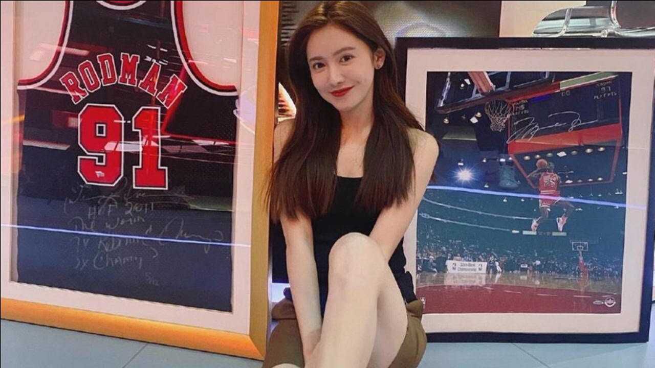nba主播一姐美娜上直播弹幕太伤人了球迷小胖肥婆