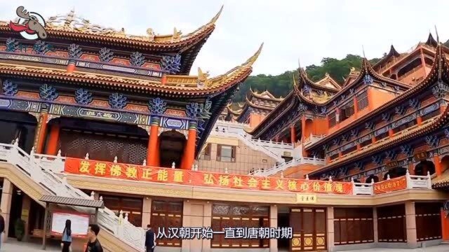 父亲逝世后,江西一孝子对他进行“缸葬”,千日后成为肉身佛!