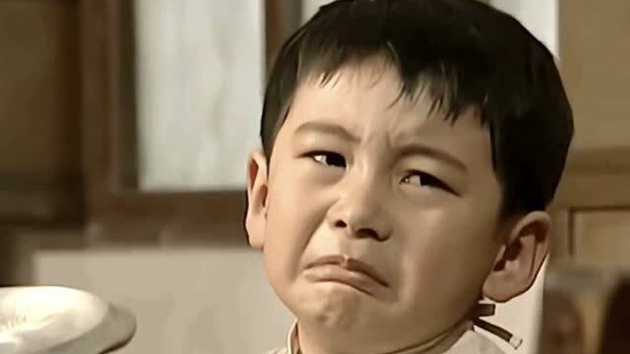 陈星旭:小时候的陈星旭也太可爱了吧,感觉样子完全没变啊!