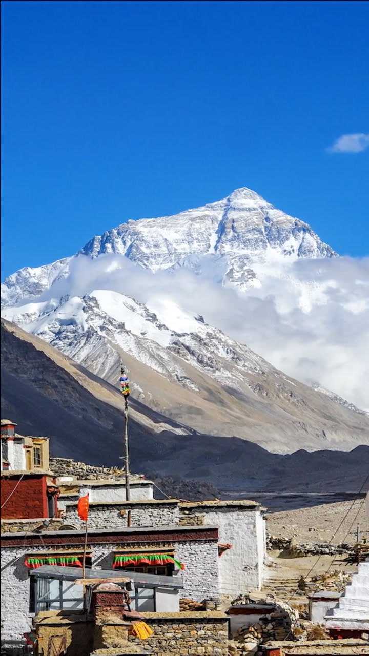 世界第一高峰,珠穆朗瑪峰,最新高度8848.86米