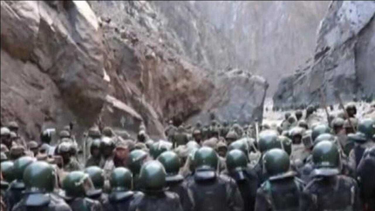 中印边境冲突现场画面曝光：解放军以寡敌众，印方溃败丢下伤员_高清