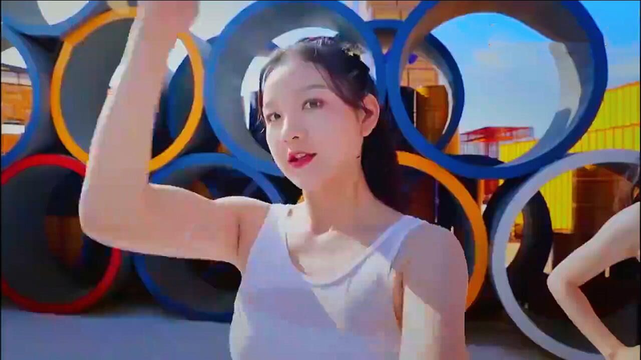 摇啊笑啊桥小绵羊队遇到硬茬被小哥哥大拳头猛捶华丽落水