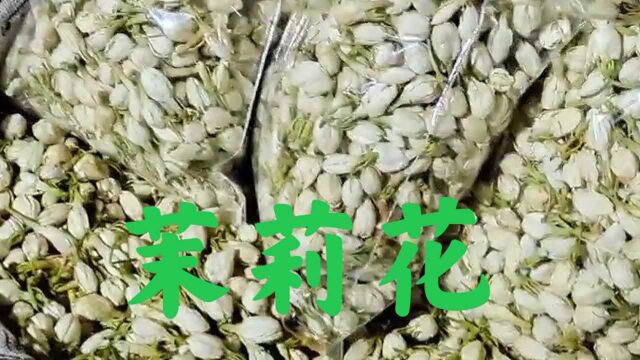 郑州中牟九佰超市里有个茶叶专柜,那里的茶品种多,而便宜,去看看