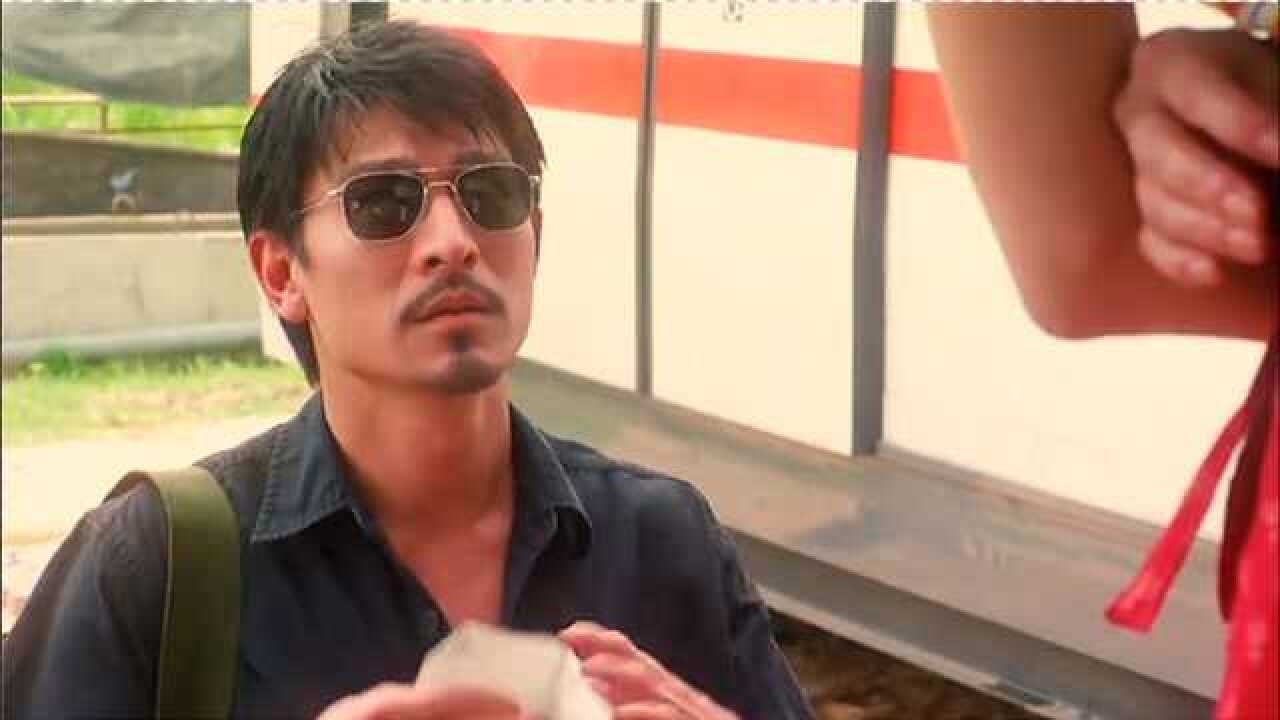 刘德华第100部电影《阿虎》,这年他39岁,经典中的经典