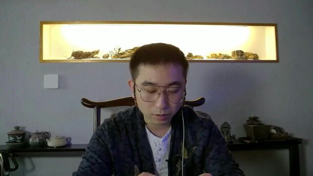 不懂什么是乾卦,潜龙勿用,那你就接着熬吧