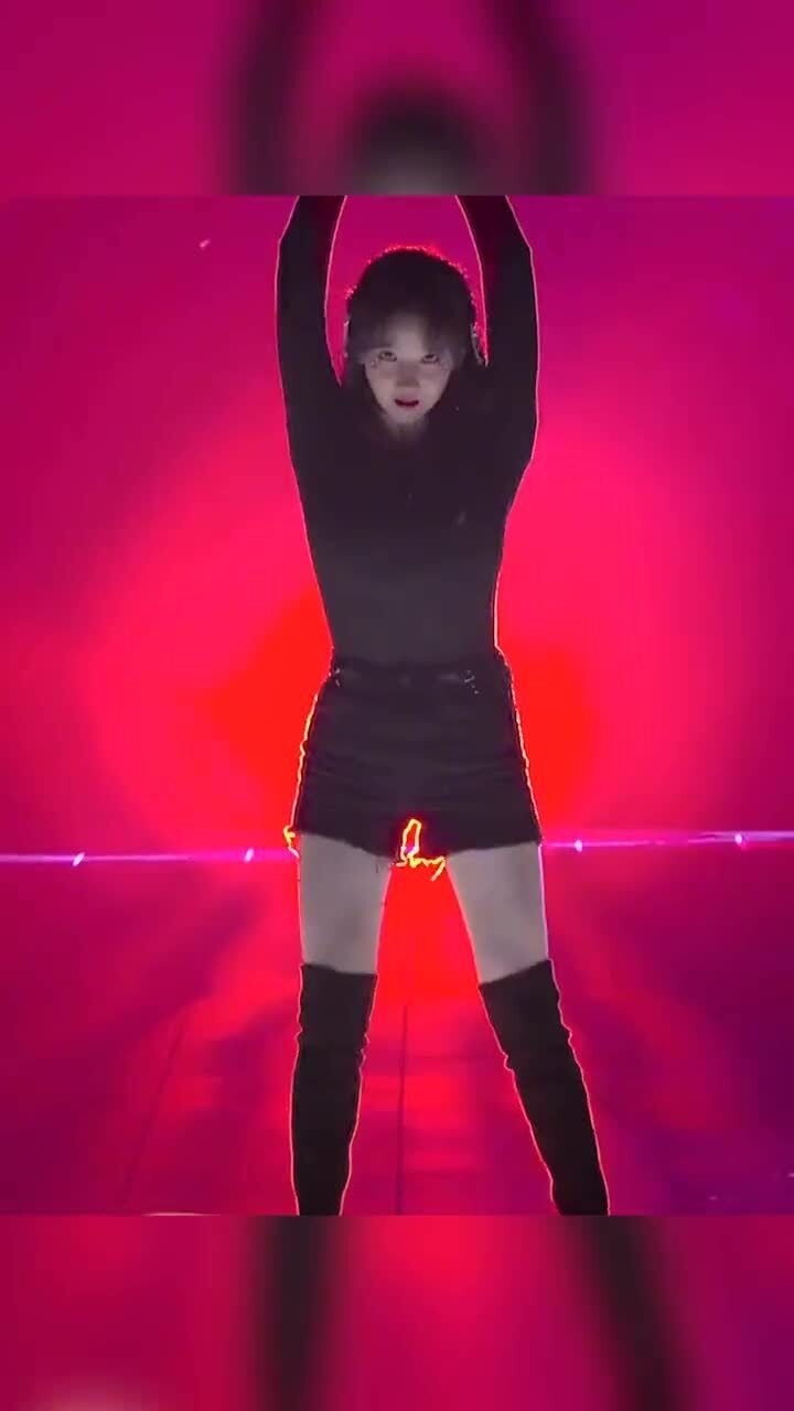 陈小纭姐姐的身材真的太好了太撩人了这个舞台真的绝美性感此生过半