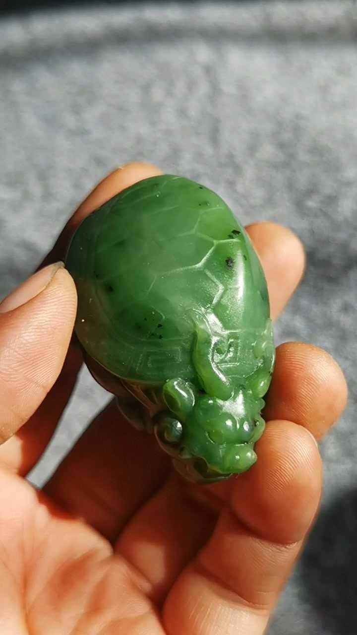 和田玉碧玉龙龟欣赏