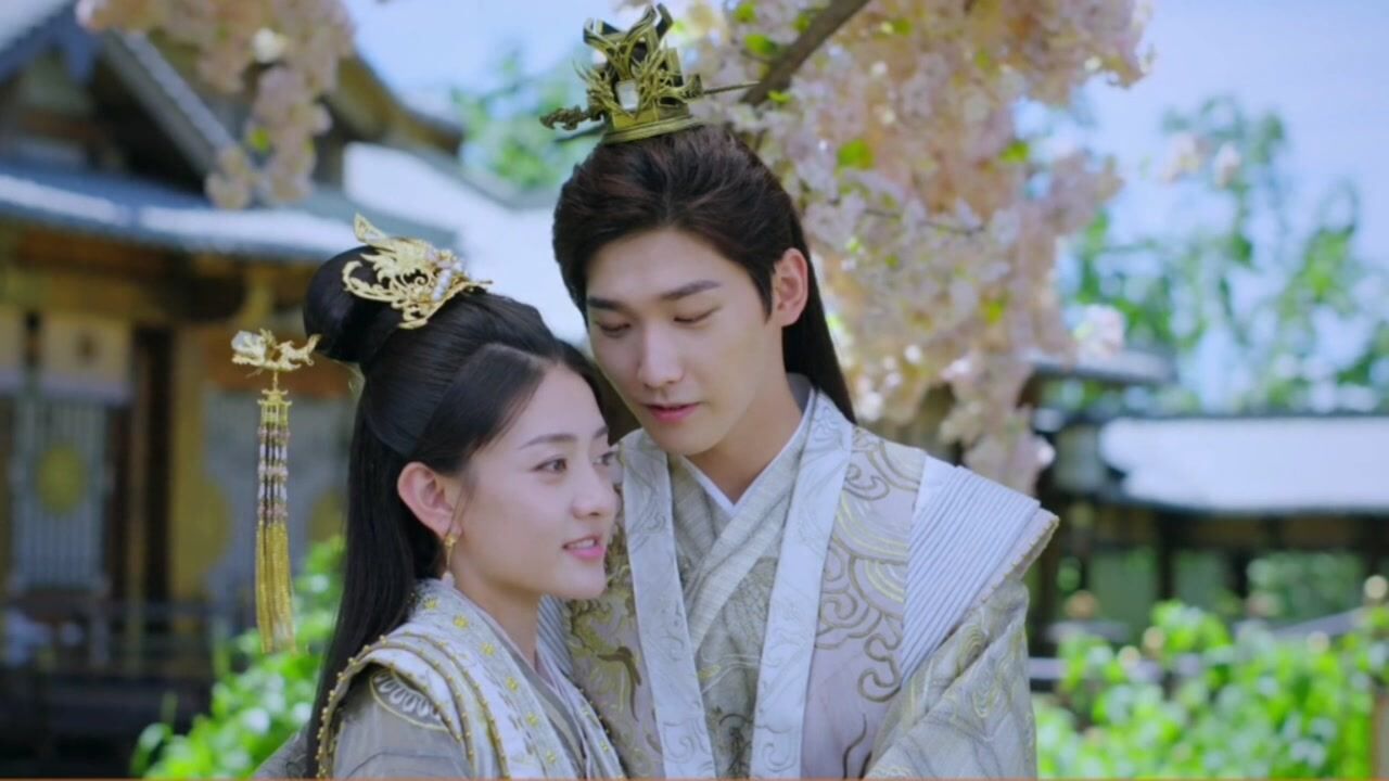 双世宠妃3大结局坦诚夫妇打败曲香檀回到了东岳准备要一个小公主啦