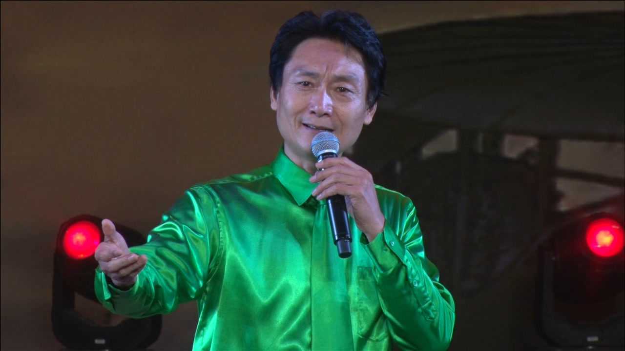 郑州市豫剧院国家一级演员张海龙演唱戏歌河南人爱哼梆子腔