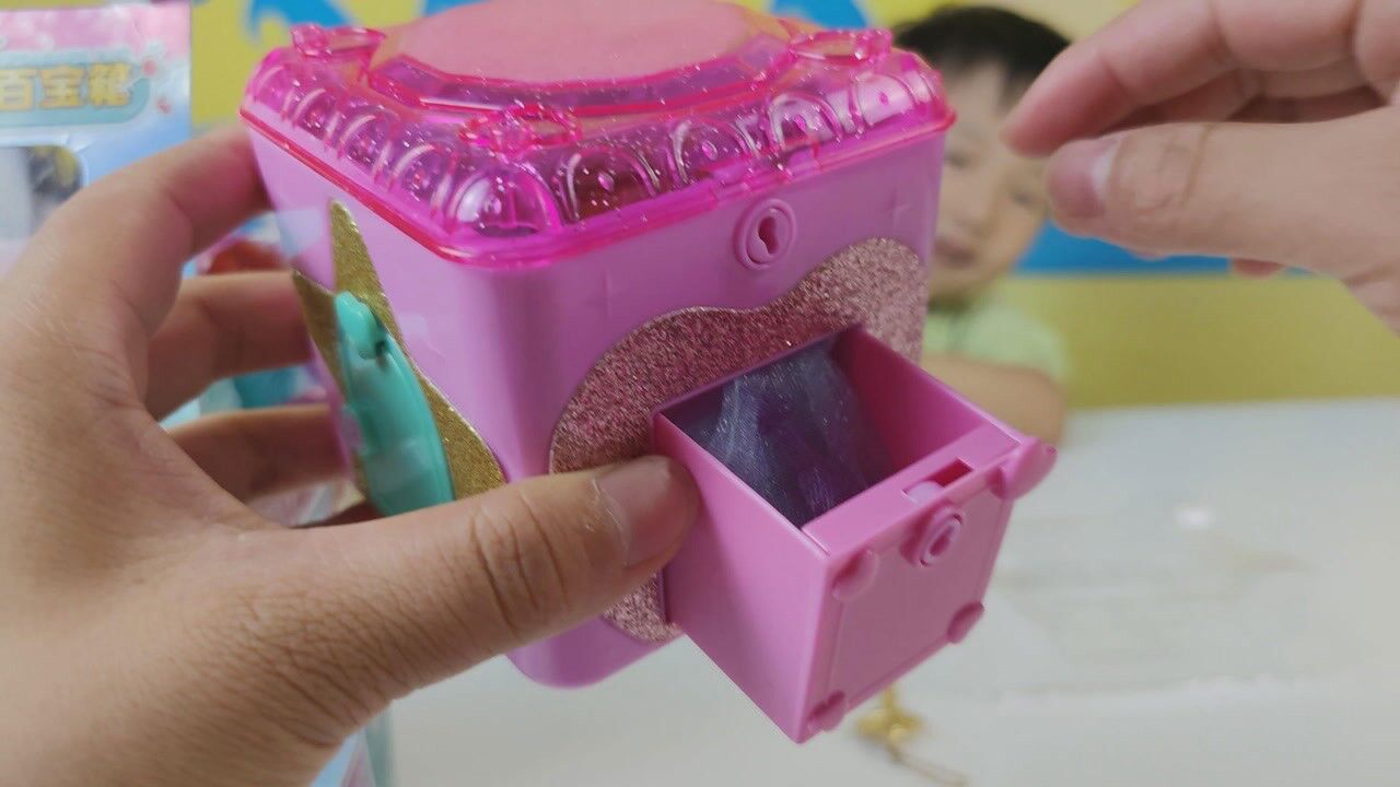 简动惊喜百宝箱,每把钥匙打开都有惊喜的宝物