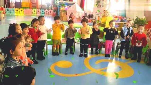 幼儿园小小班韵律游戏