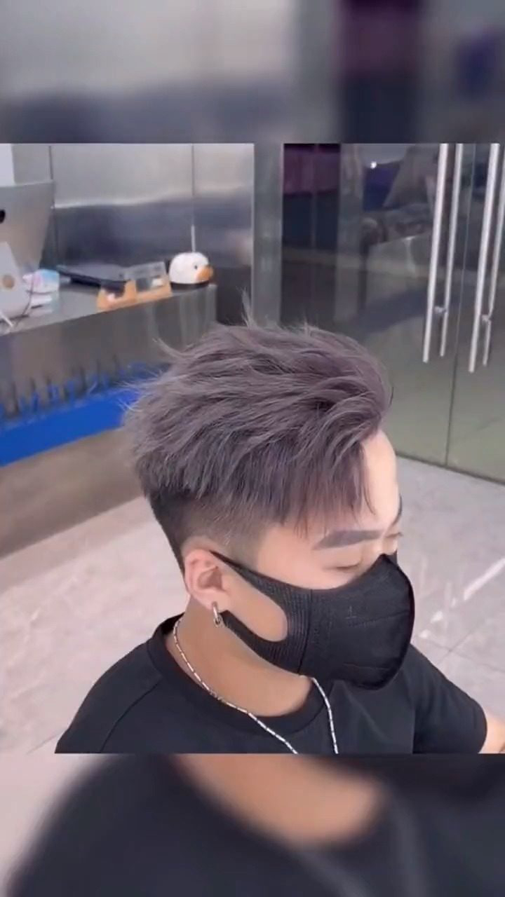 男生最好看的发型港风侧分