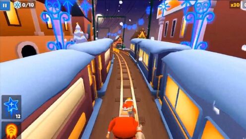 地铁跑酷：小喵和圣诞老爷爷一起跑酷，赢了可以获得两个圣诞礼物