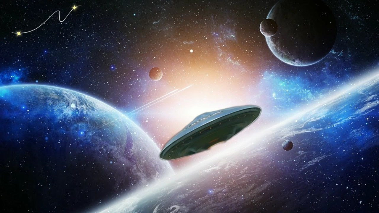 快影软件制作的特效视频以飞碟的视角游遍宇宙地球之美