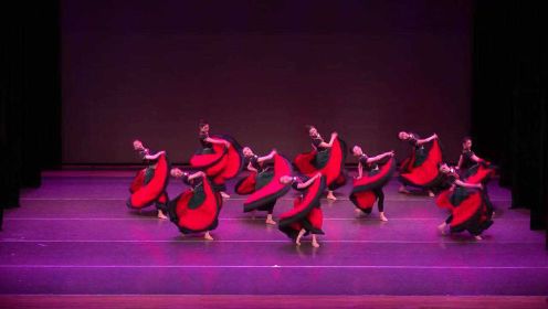 中央民族大学舞蹈学院2018级毕业晚——彝族