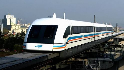 世界上最快的列车有多快？体验完上海的磁悬浮列车，老外直呼过瘾