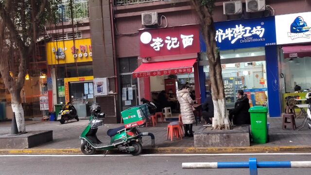 2022年,线下实体门店的春天真的会来吗?来看看餐饮店生意如何?