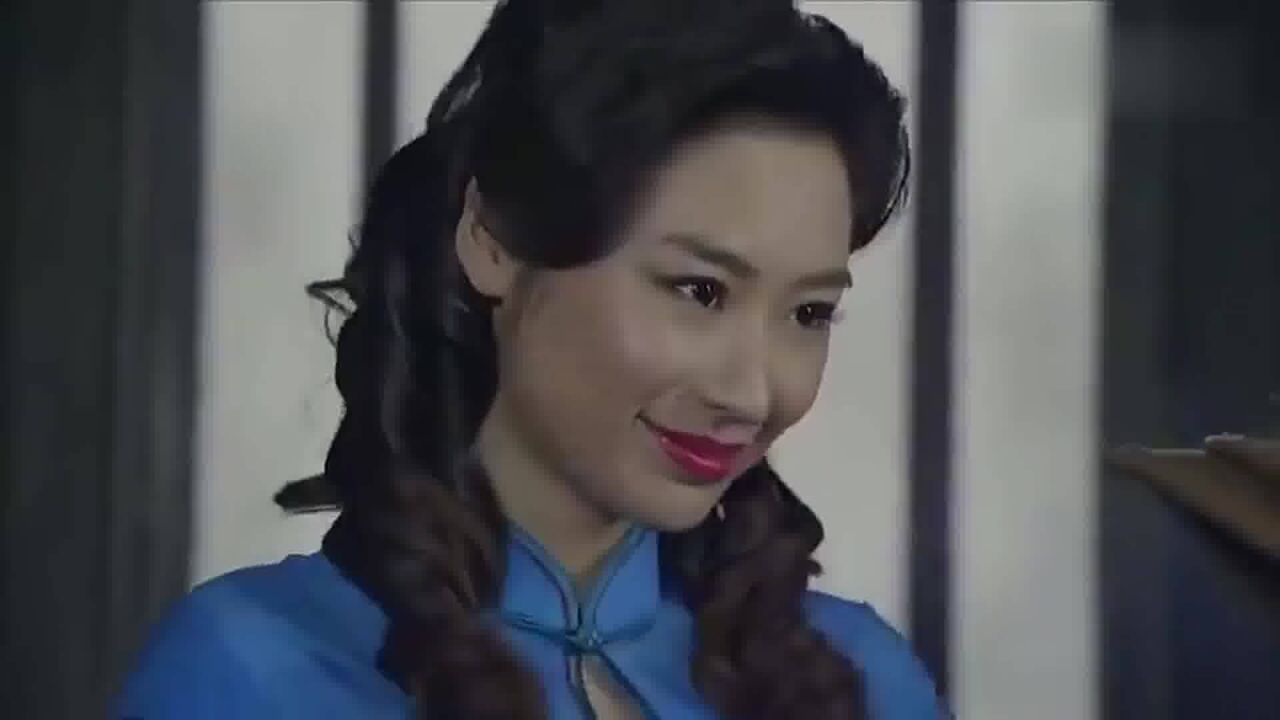 黑狐之风影:女特务为占领山寨,竟蛊惑土匪头子:以后是一家人了