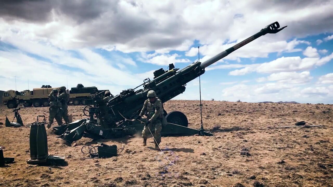 美国致命的m777a2榴弹炮展示了它最强大的能力_腾讯视频