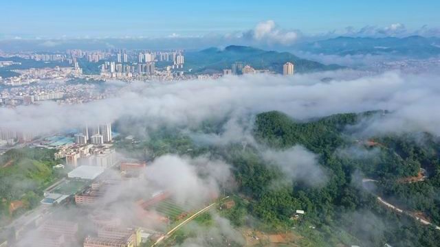 阳江市阳东区云海美景