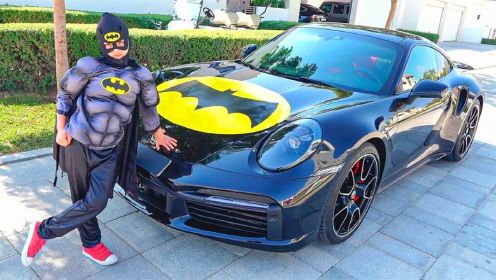 尼基兄弟：尼基利用超级魔法，把妈妈的车改成梦想的蝙蝠侠跑车！