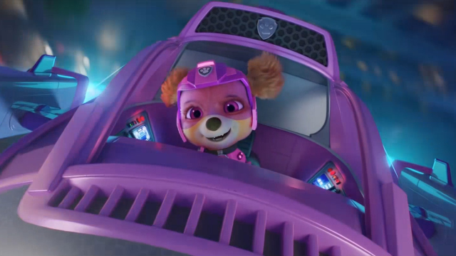 汪汪队天天驾驶高科技直升飞机,及时摧毁吸云气象机,解救了周围的人