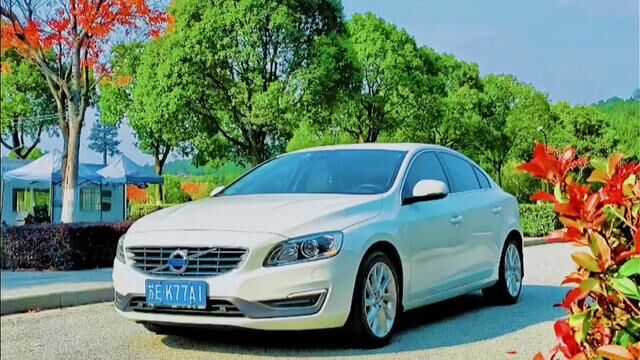 沃尔沃S60 2015款 S60L 2.0T 智远版 个人一手车 车况精品 高配 带电动座椅 座椅加热真皮内饰 带天窗