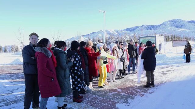 温泉县迎来“激情冰雪ⷧ•…享温泉”冰雪温泉旅游嘉年华首发旅行团