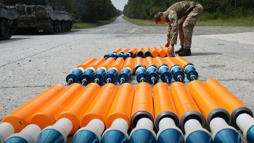 英国宣布向乌克兰提供的贫铀弹，这种武器究竟有多可怕？