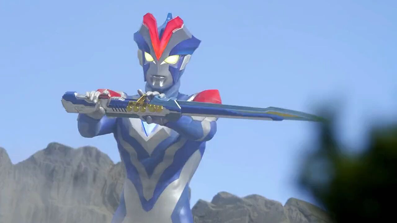 维克特利切换骑士形态!新生代大哥银河奥特曼闪亮登场!