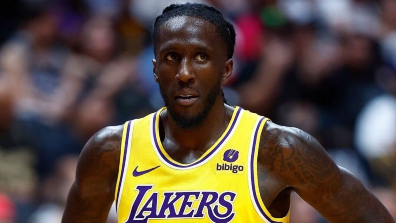 湖人揭幕战亮点!新援普林斯18分集锦:三分6中4神准