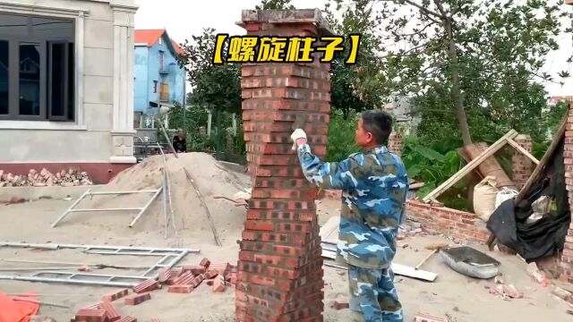 小伙徒手建造螺旋结构柱子 太牛了#手工diy #高手在民间