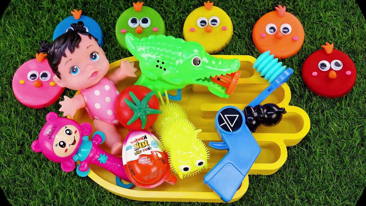 娃娃,彩珠和机器猫,奇趣蛋玩具试玩,儿童益智卡通,婴幼儿早教游戏视频