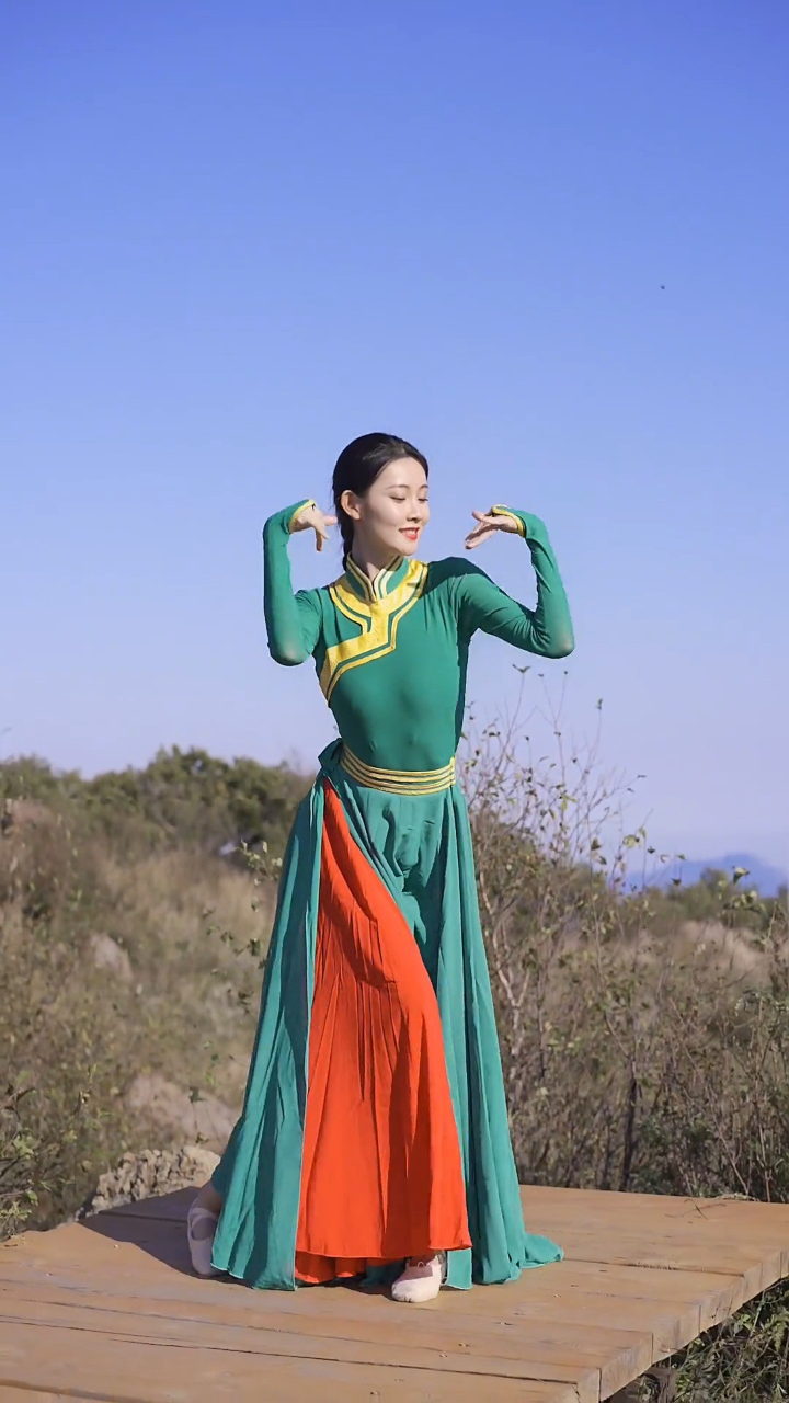 鸿雁 乘风飞#蒙古舞#来跳舞