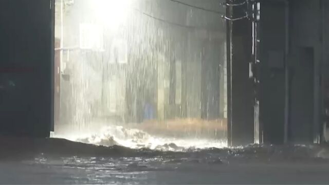 重庆万州,今日凌晨强降雨致五桥街道一度被淹