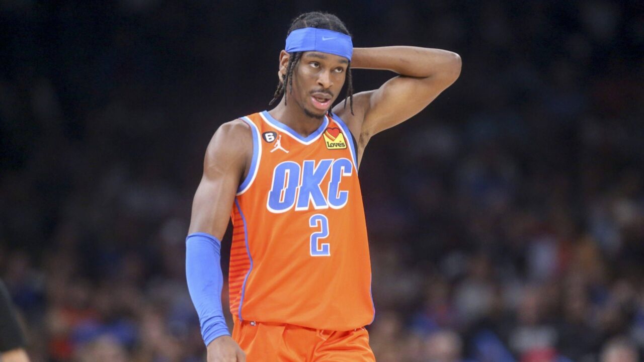 太阳又输了!雷霆新王35分,杜兰特苦战37分钟,比尔拖后腿