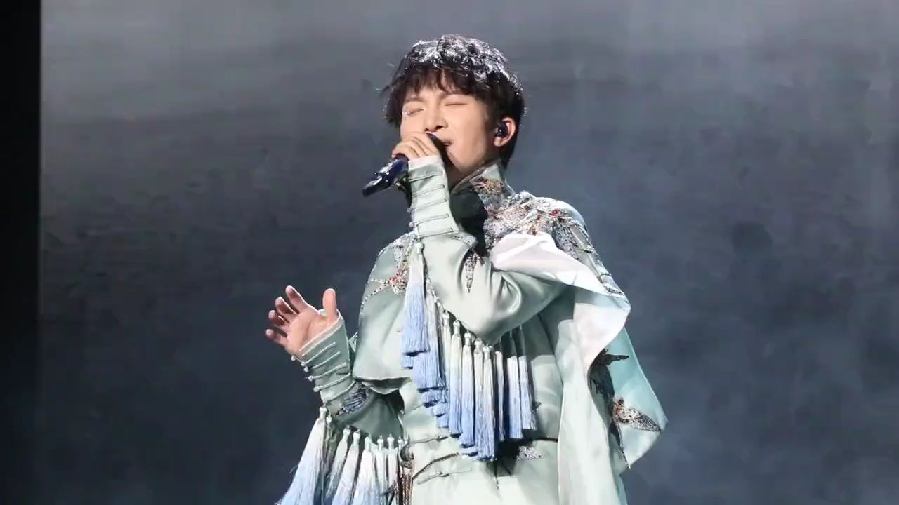 周深· 寻音觅深 | 从"深空间"到"c929星球"_腾讯新闻