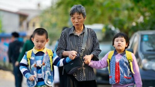 “失独者”郭敏：唯一女儿车祸身亡，56岁的她冒险生下双胞胎儿女